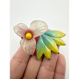 Vintage Pisces enamel floral brooch pin